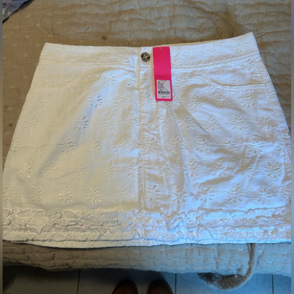 Lilly Pulitzer White Embroidered Skort with Scalloped Hem